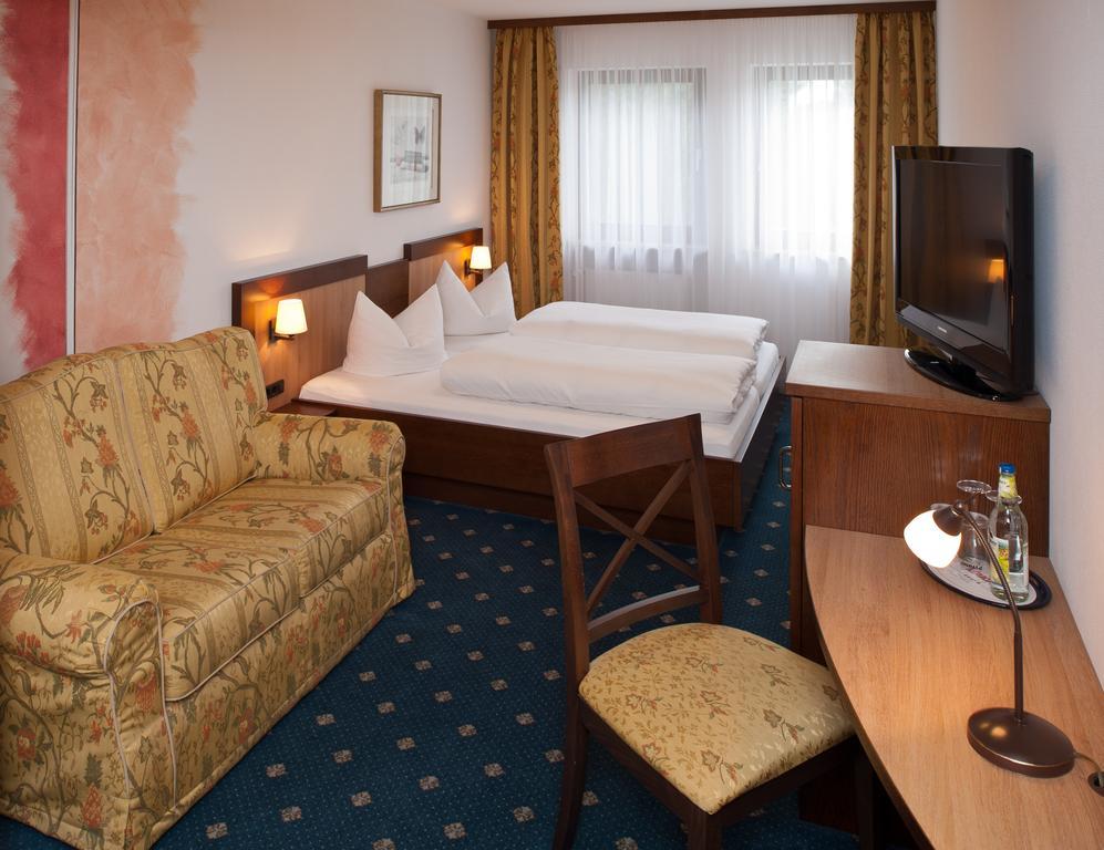 Sindersdorfer Hof Hotel ฮิลโพลท์ชไตน์ ห้อง รูปภาพ