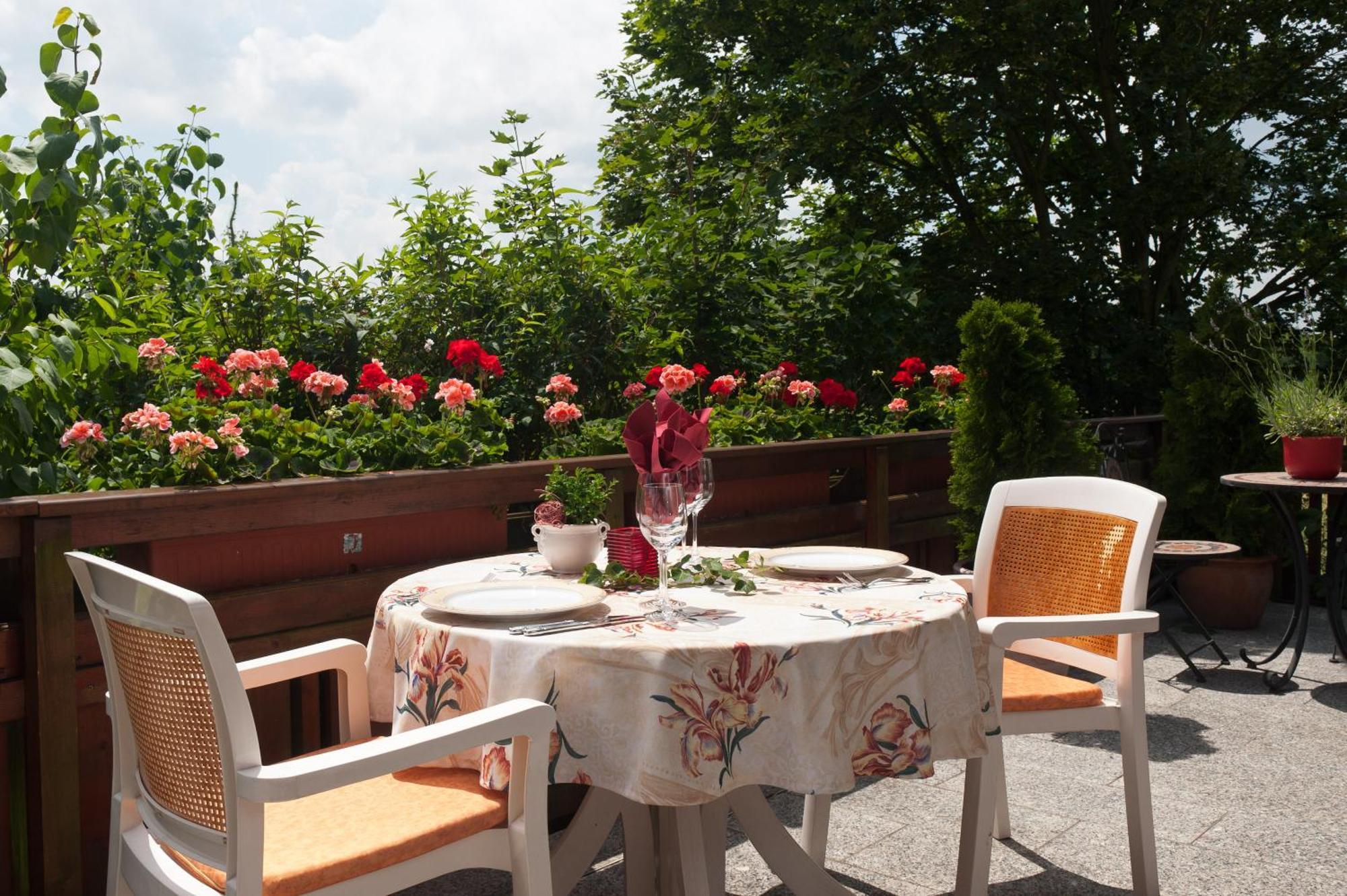 Sindersdorfer Hof Hotel ฮิลโพลท์ชไตน์ ภายนอก รูปภาพ